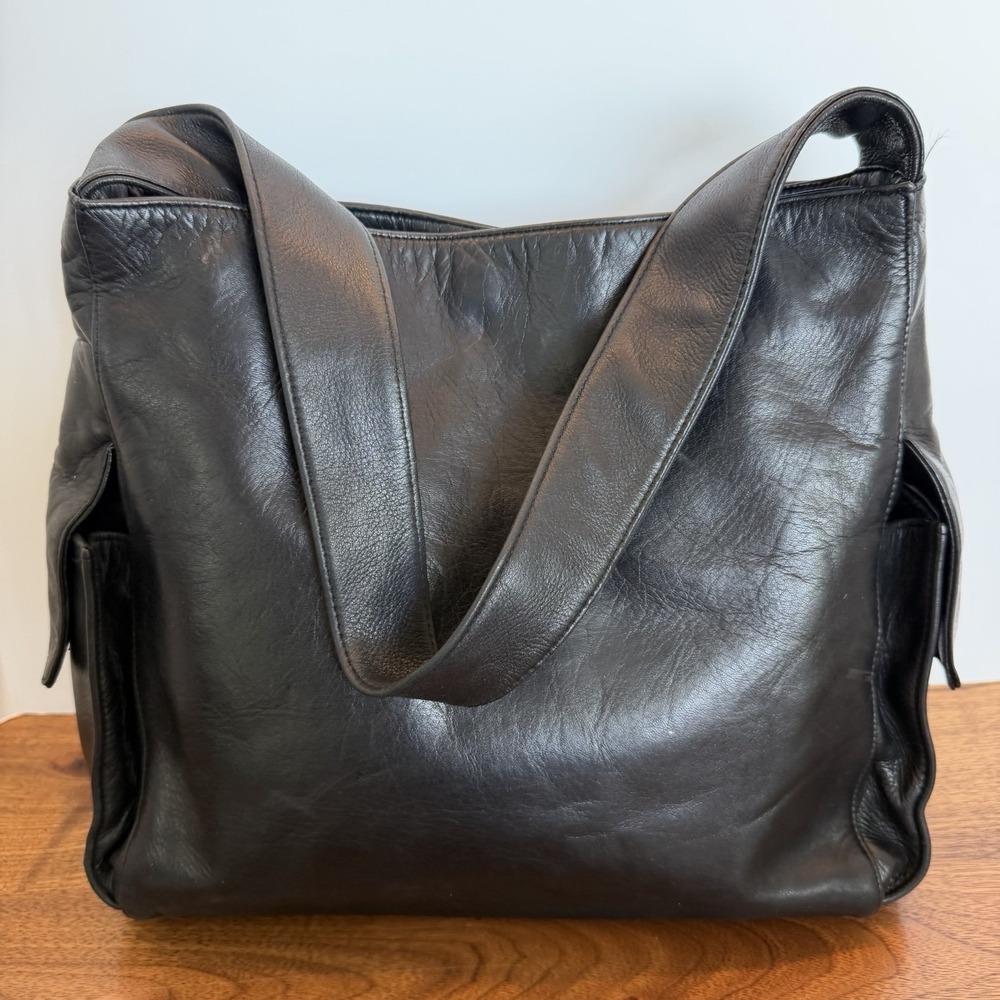 Perlina New York Black Leather Shoulder Bag 3 Compartment Side Storage
